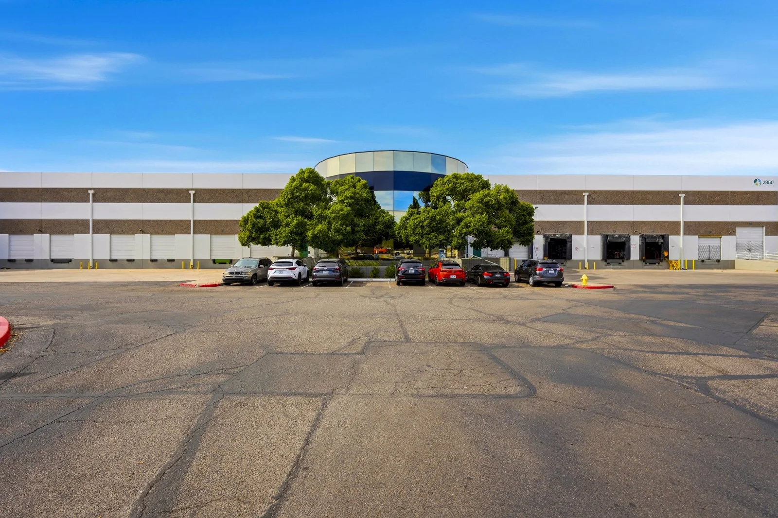 Broadway Industrial Park #7 — Lease in Tempe, AZ, photo 4 of 8