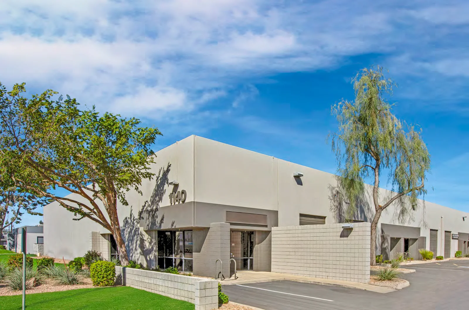 Alameda Business Center — Lease in Tempe, AZ, photo 1 of 1