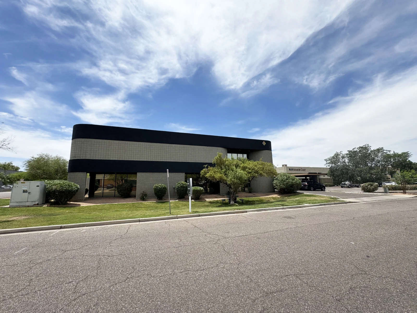 5250 S 31st Place - photo 4 - Phoenix, AZ