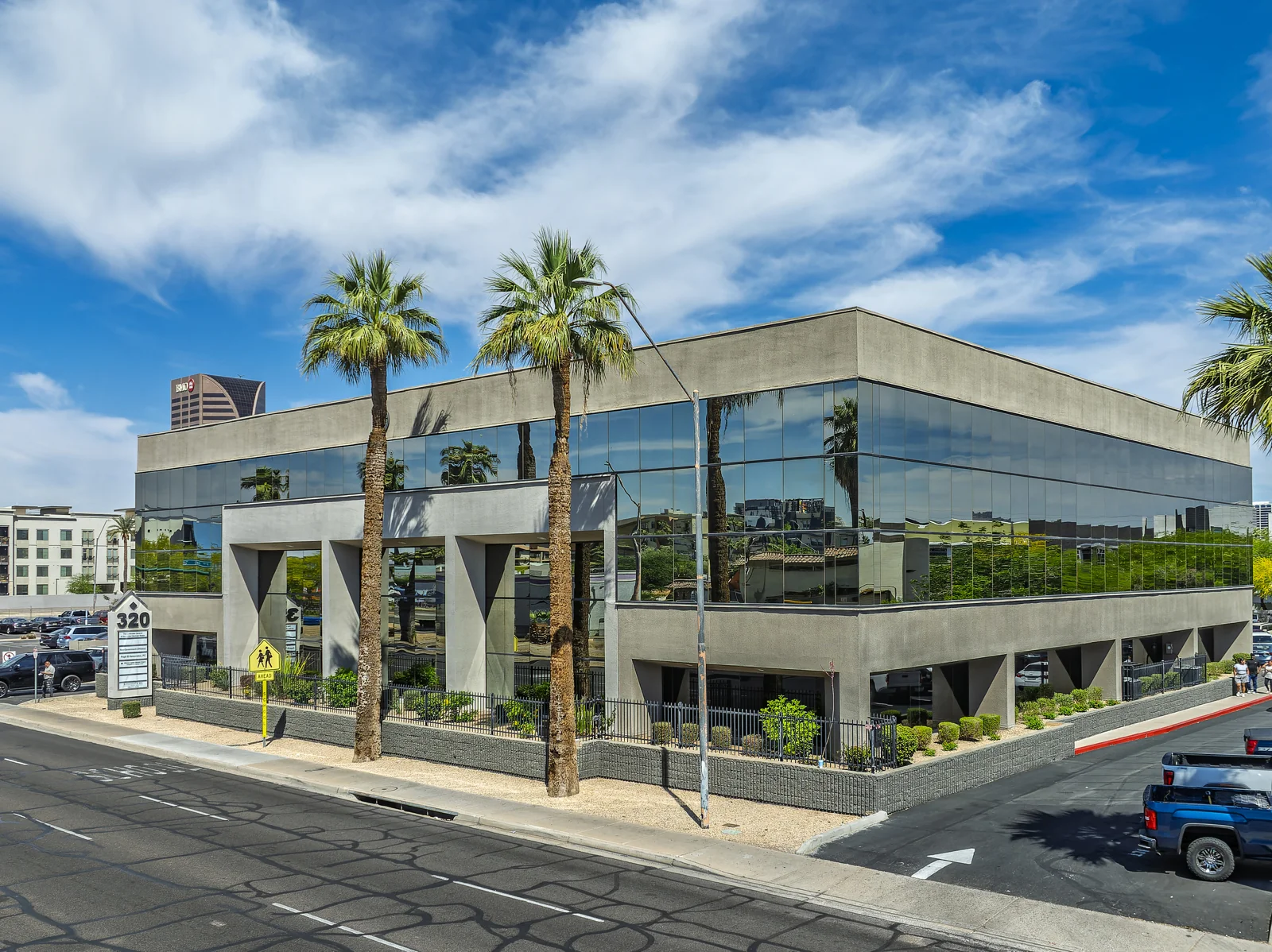 McDowell Corporate Plaza - photo 1 - Phoenix, AZ