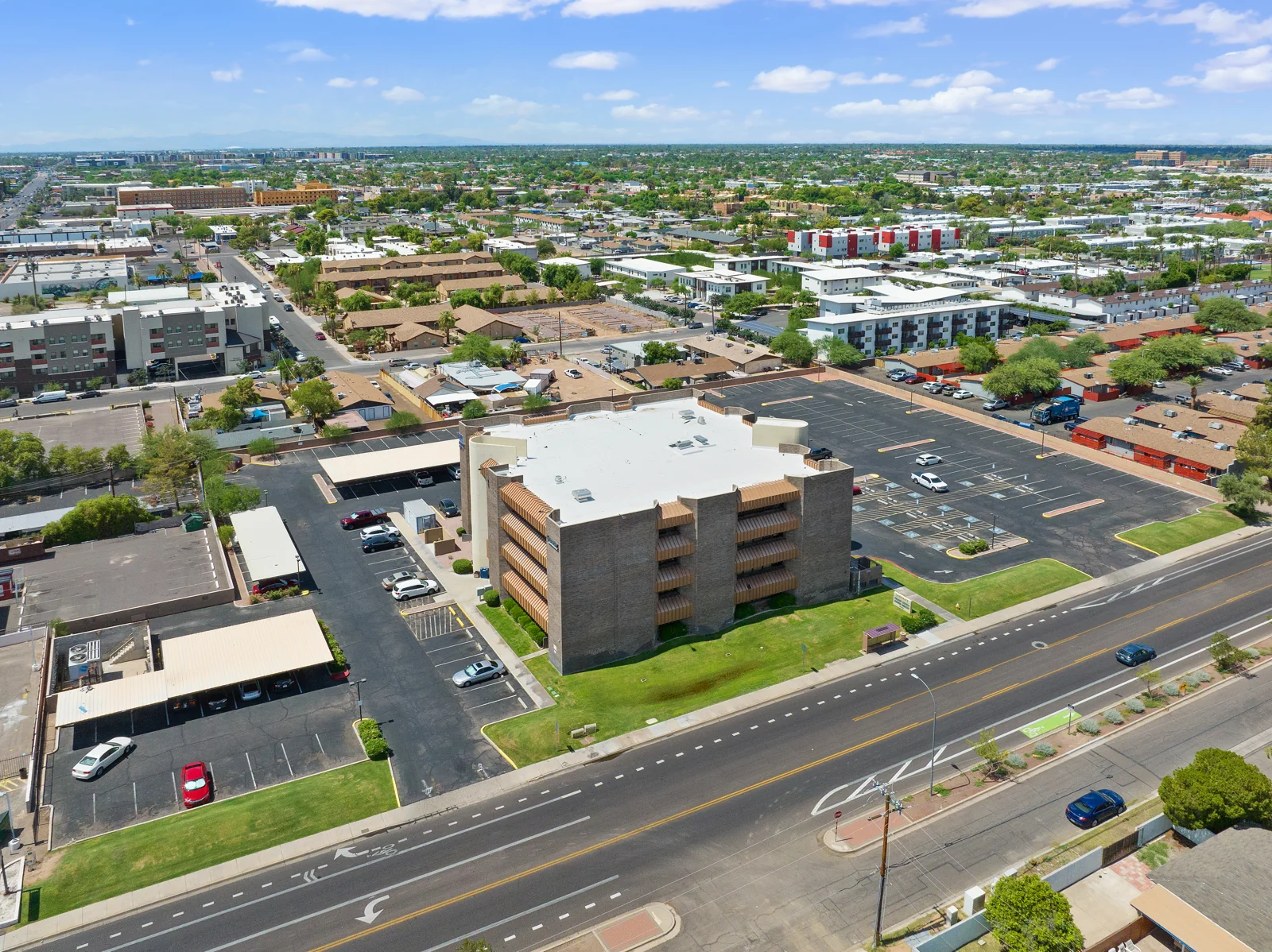 Camelback Medical Plaza