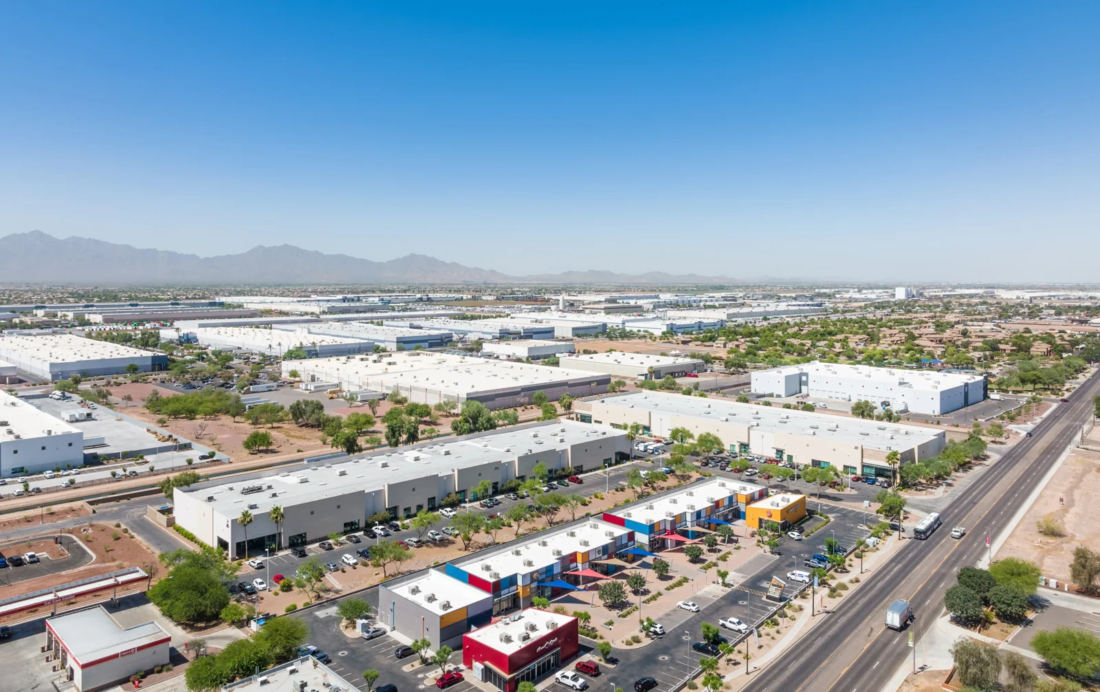 Tolleson Business Center — Lease in Tolleson, AZ, photo 3 of 3