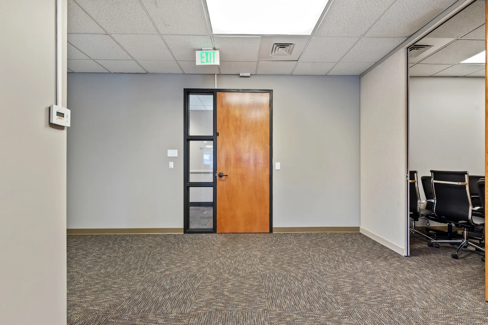 Oak Park Plaza — Lease in Boise, ID, photo 4 of 8