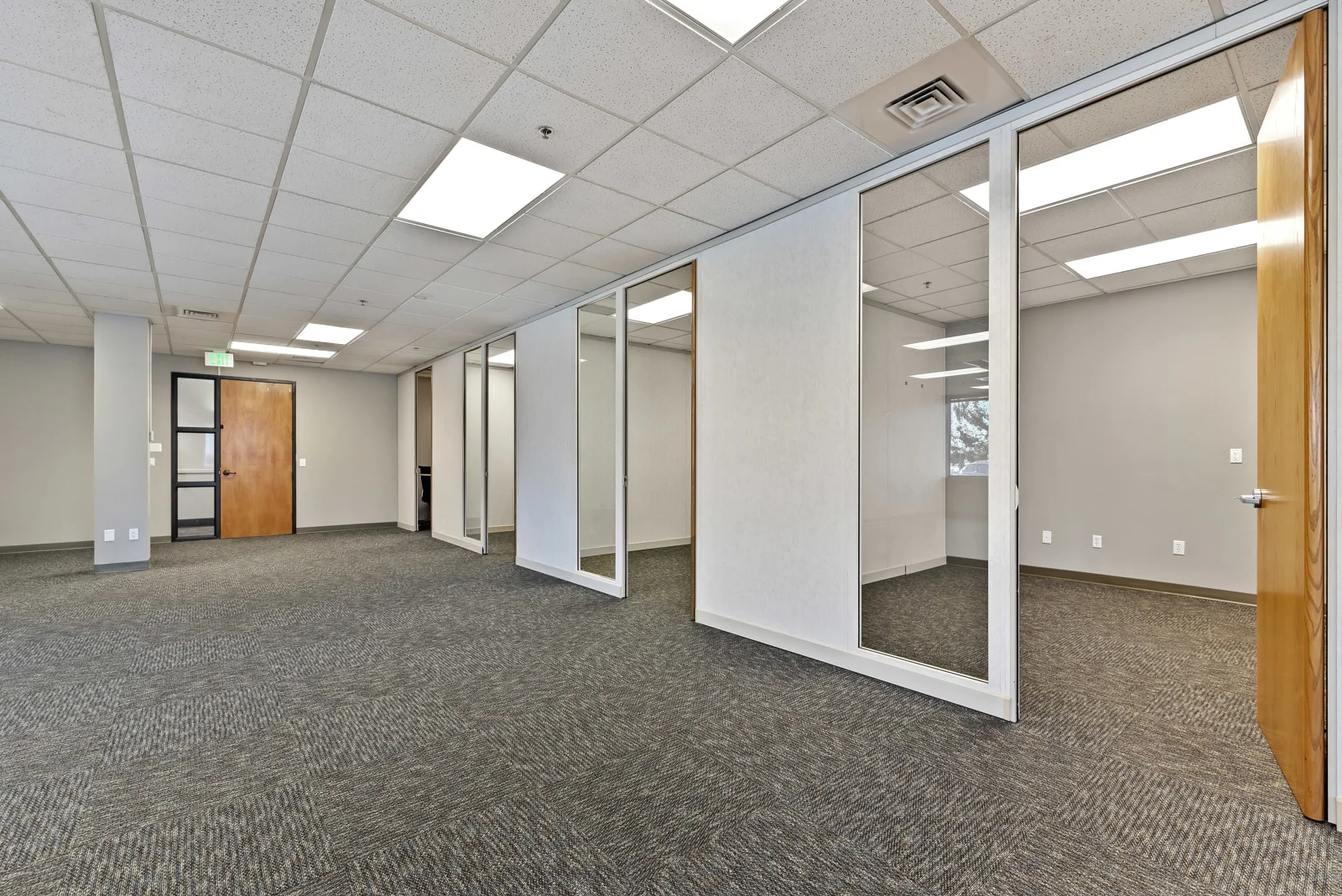 Oak Park Plaza — Lease in Boise, ID, photo 8 of 8