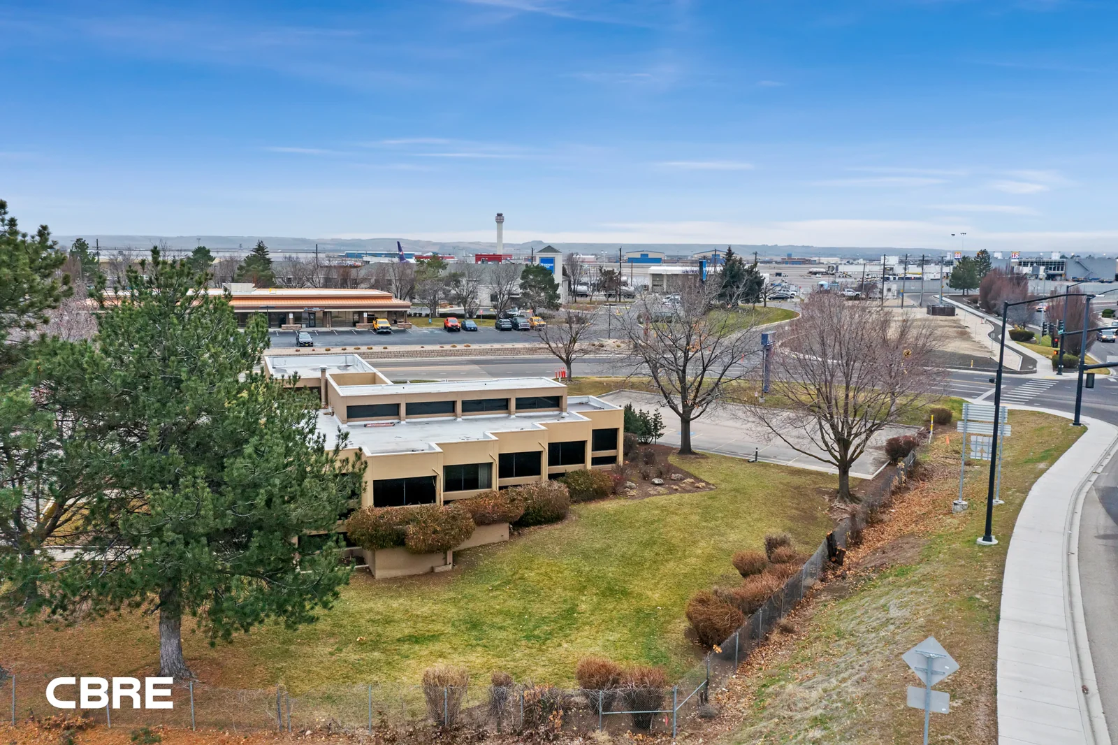 Airport Way Retail — Lease in Boise, ID, photo 4 of 8