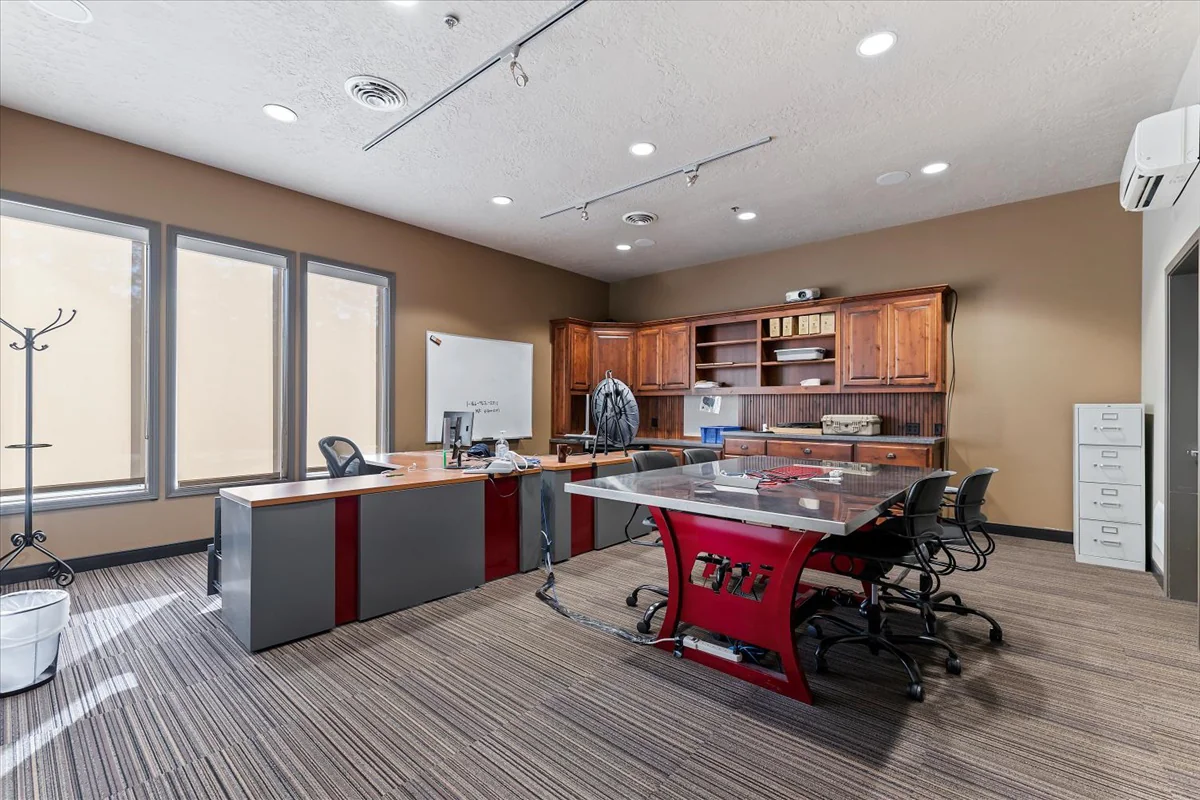 2108 Century Way — Lease in Boise, ID, photo 3 of 8