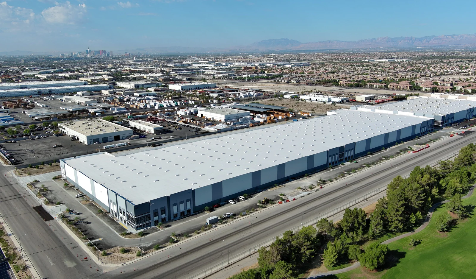 Golden Triangle Logistics Center — Lease in North Las Vegas, NV, photo 1 of 7