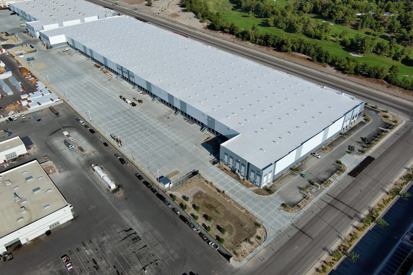 Golden Triangle Logistics Center — Lease in North Las Vegas, NV, photo 2 of 7