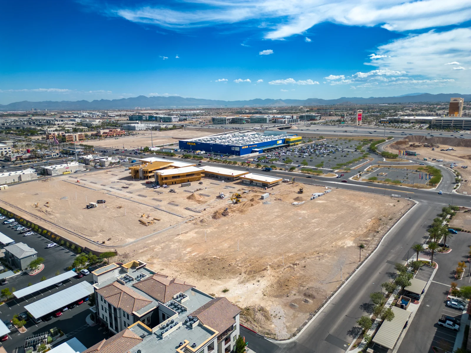 Halo Tower Las Vegas - photo 5 - Spring Valley, NV