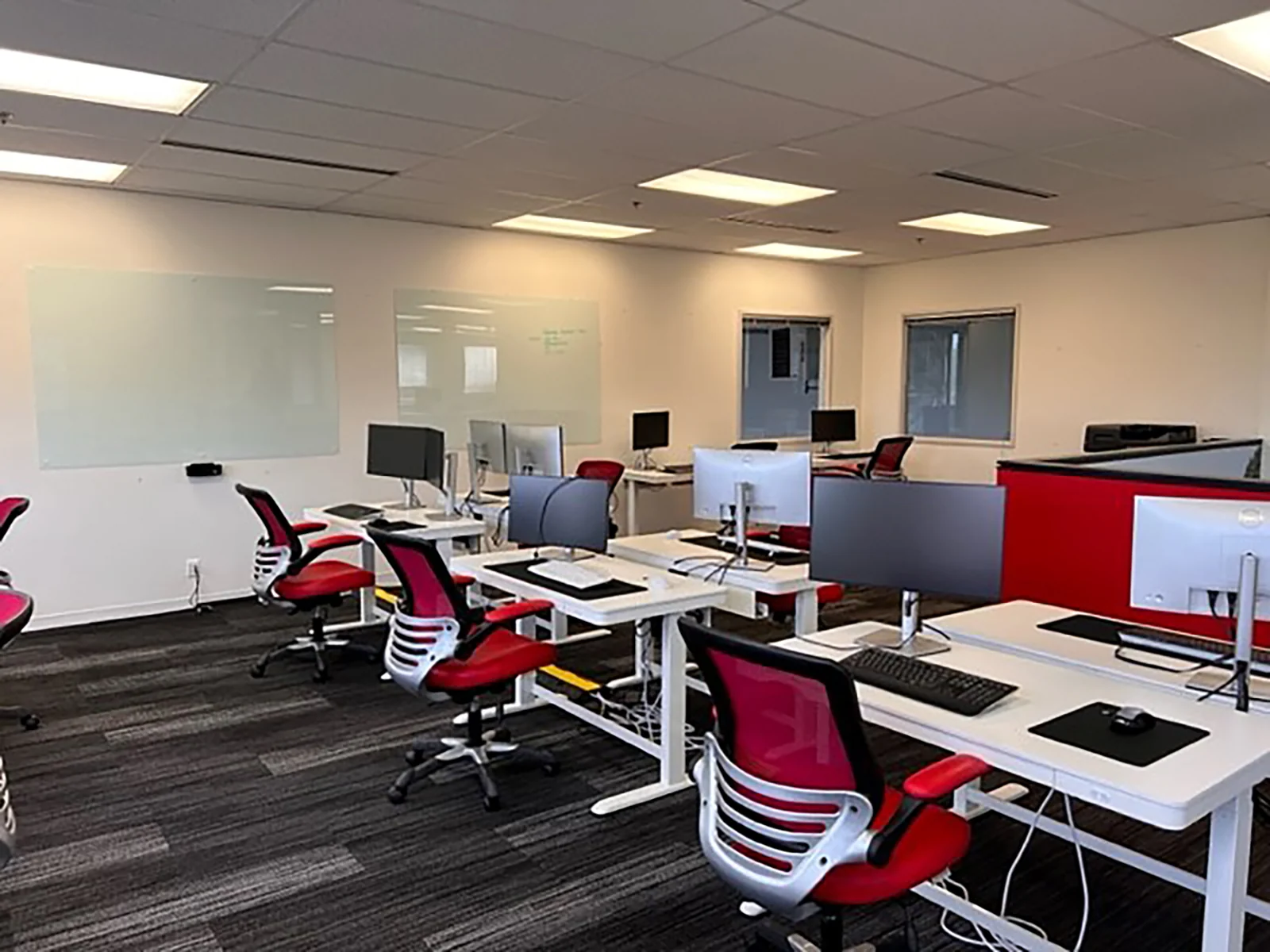 Redmond East Business Campus — Lease in Redmond, WA, photo 2 of 8