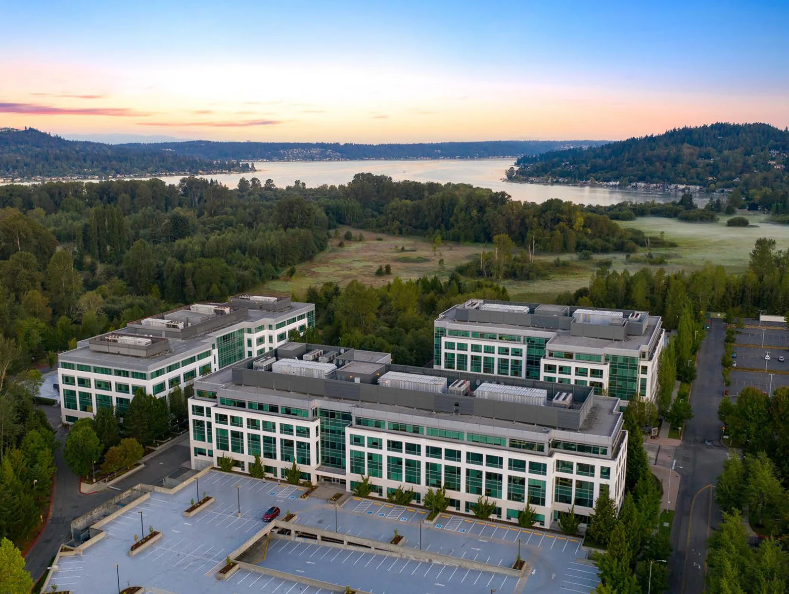The ParQ — Lease in Issaquah, WA, photo 1 of 4