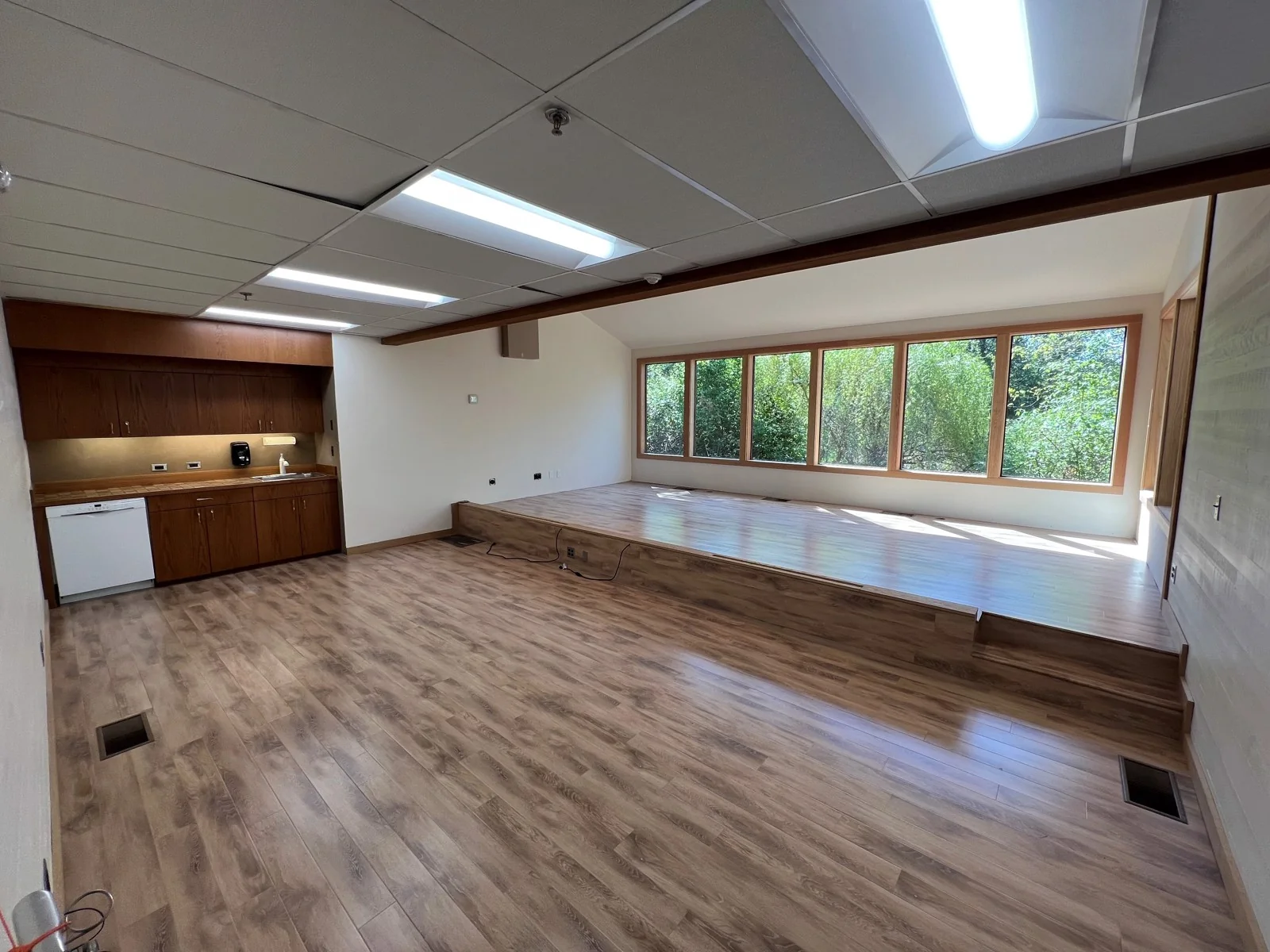 Northwest Suites - photo 2 - Redmond, WA