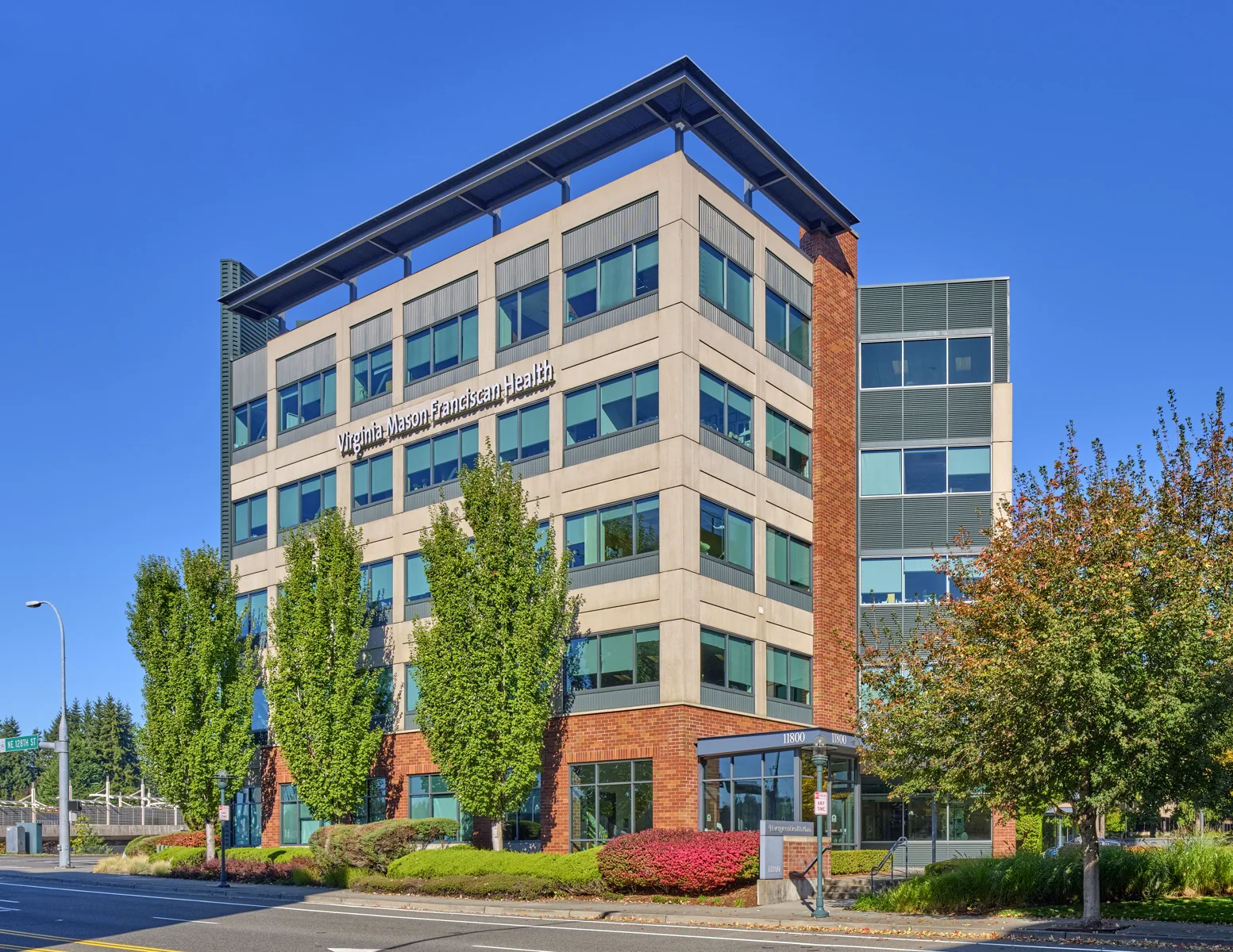 Evergreen Plaza - photo 3 - Kirkland, WA
