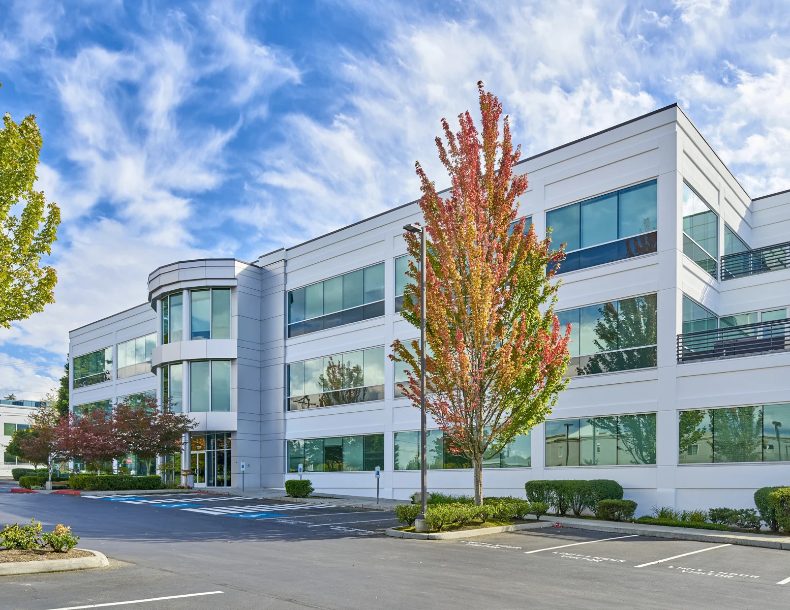 Touchstone Kirkland Building — Lease in Kirkland, WA, photo 1 of 2