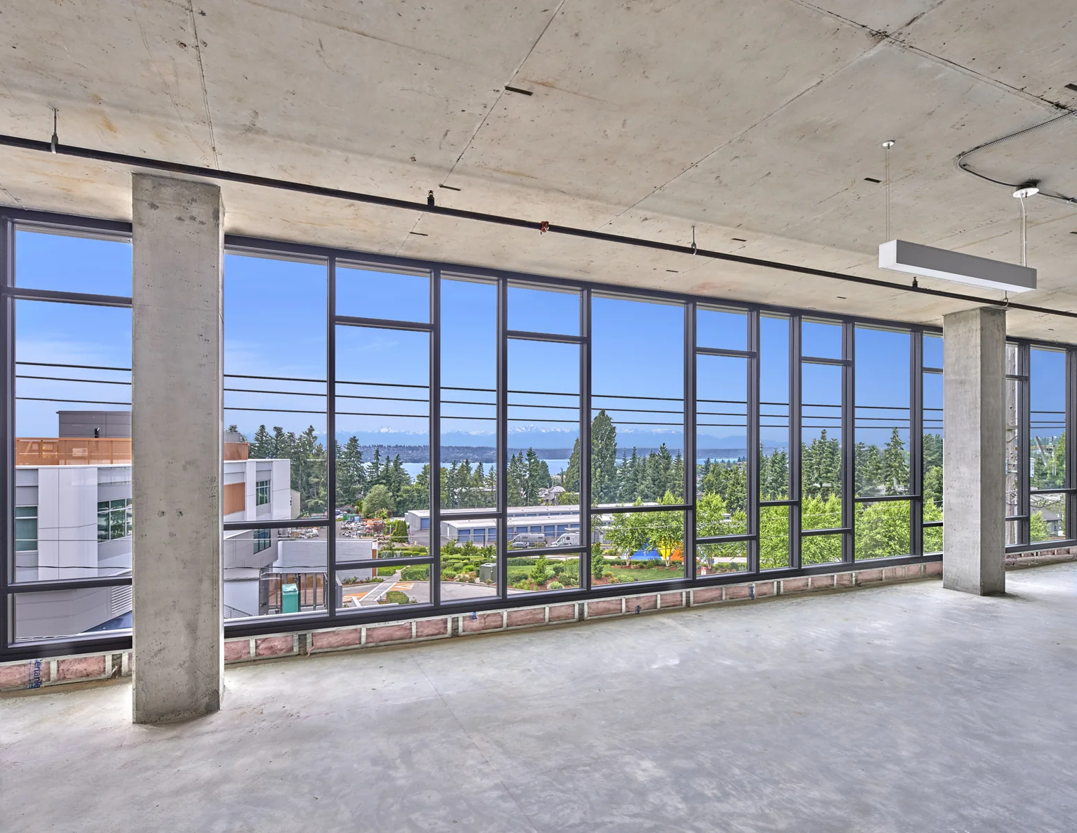 Kirkland Ascent — Lease in Kirkland, WA, photo 2 of 5