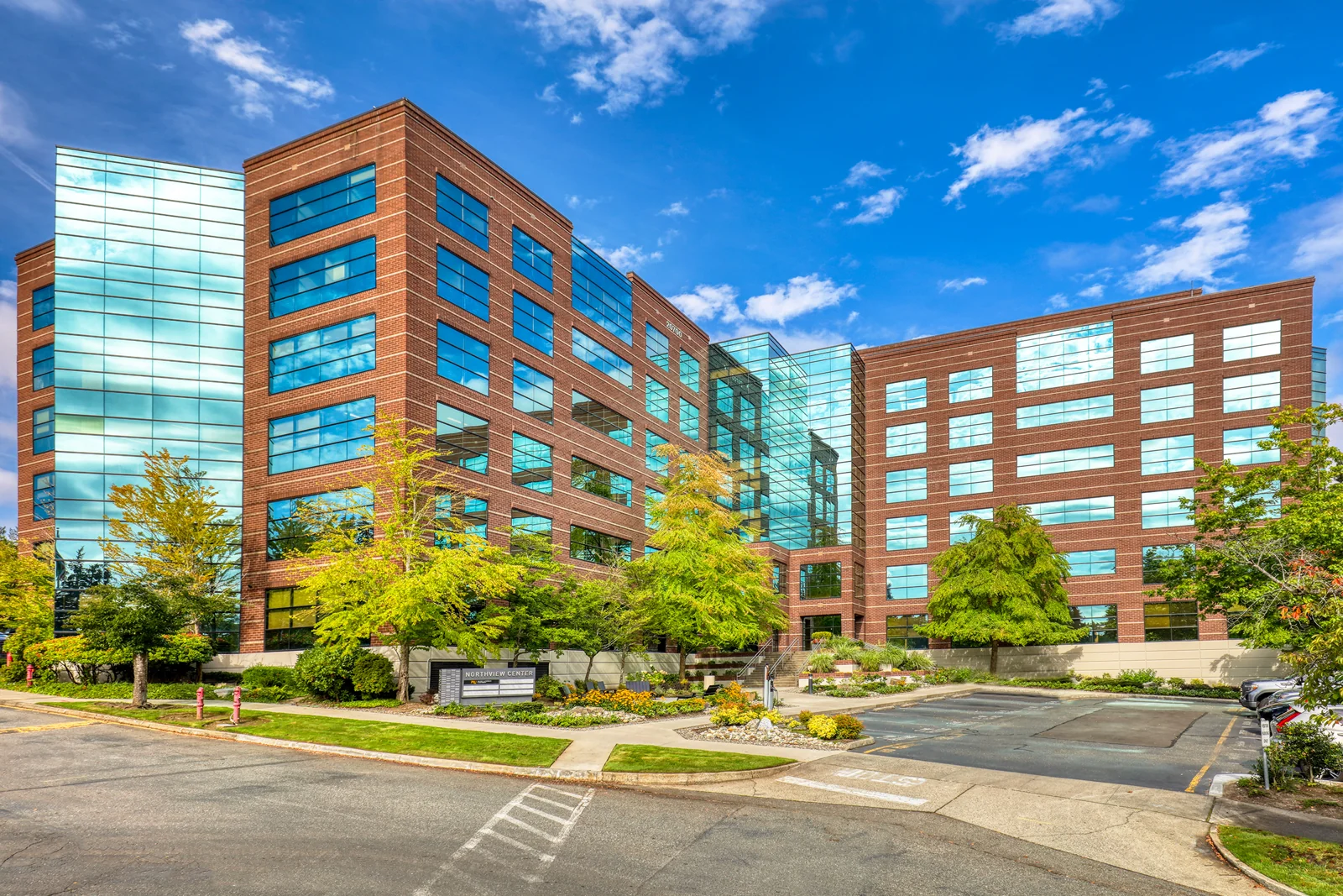 Northview Center — Lease in Lynnwood, WA, photo 4 of 4