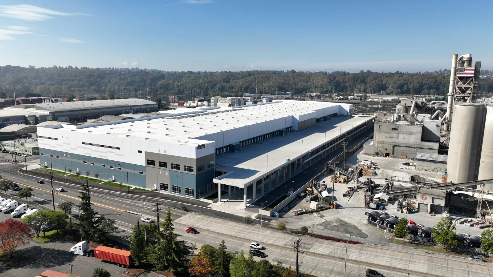 Seattle Metro Logistics — Lease in Seattle, WA, photo 4 of 8