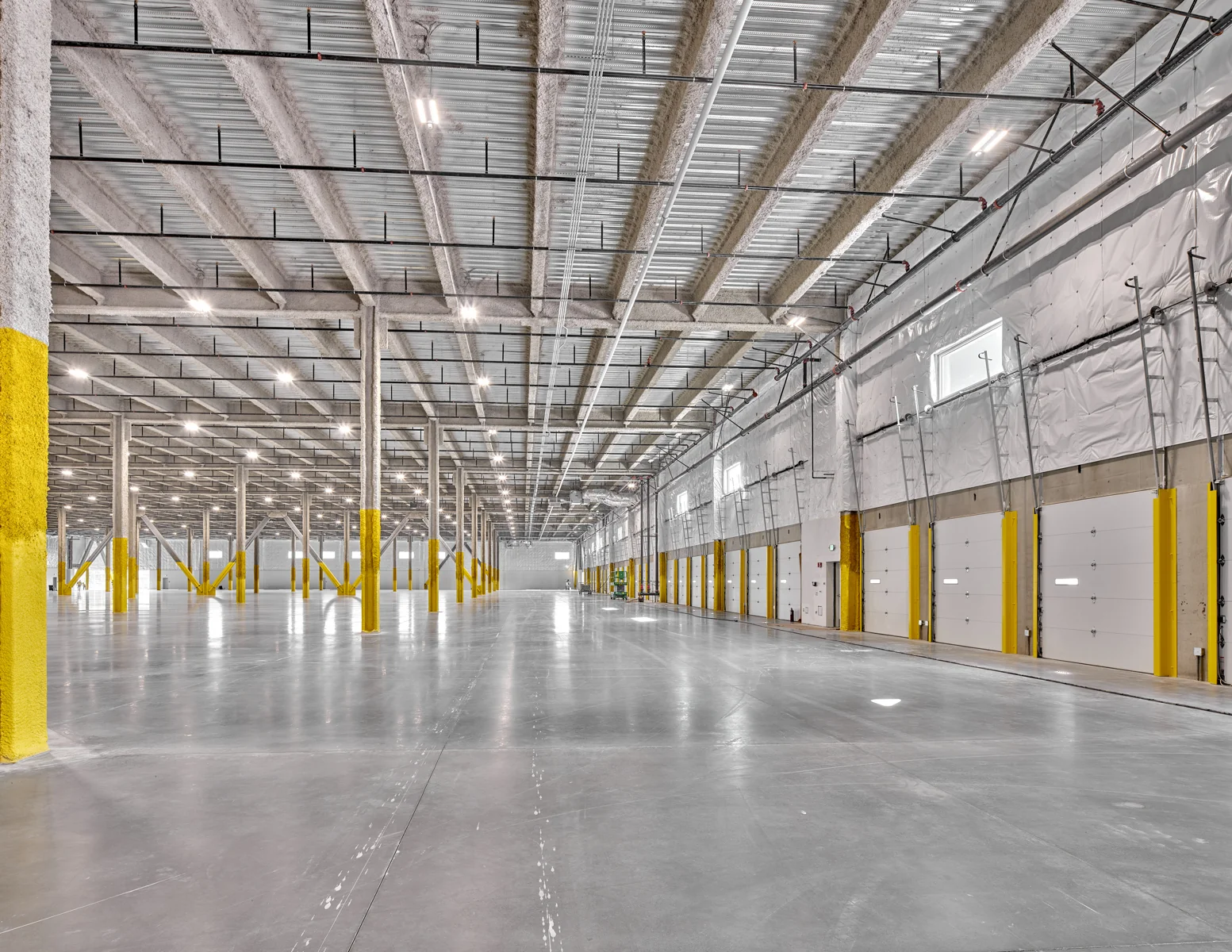 Seattle Metro Logistics — Lease in Seattle, WA, photo 7 of 8