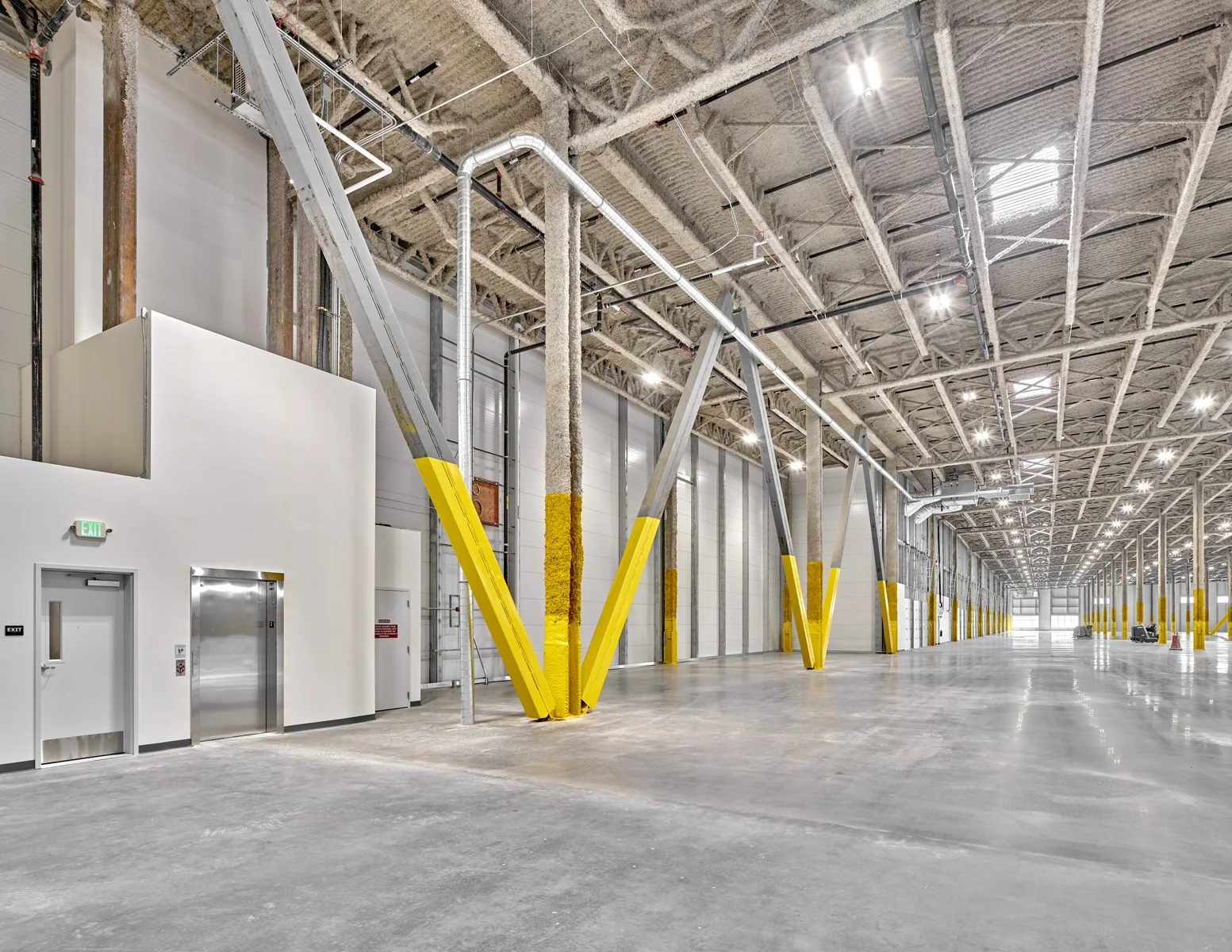Seattle Metro Logistics — Lease in Seattle, WA, photo 8 of 8