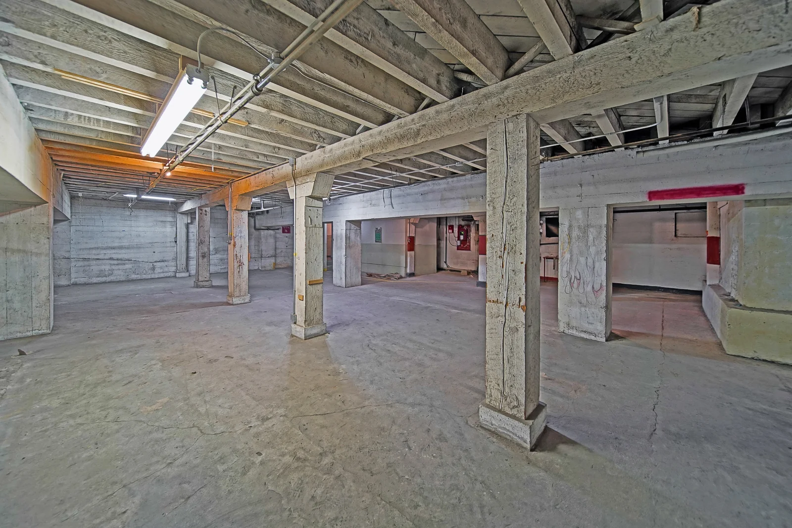 South Tacoma Dead Storage Space — Lease in Tacoma, WA, photo 8 of 8