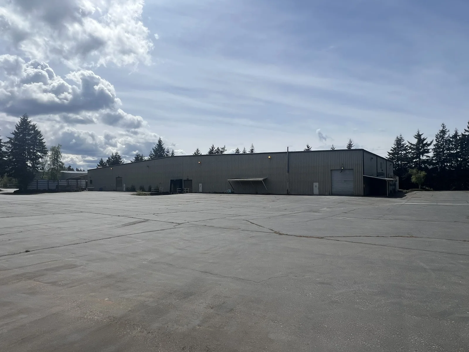 Industrial in Tacoma, WA — Lease in Tacoma, WA, photo 2 of 5