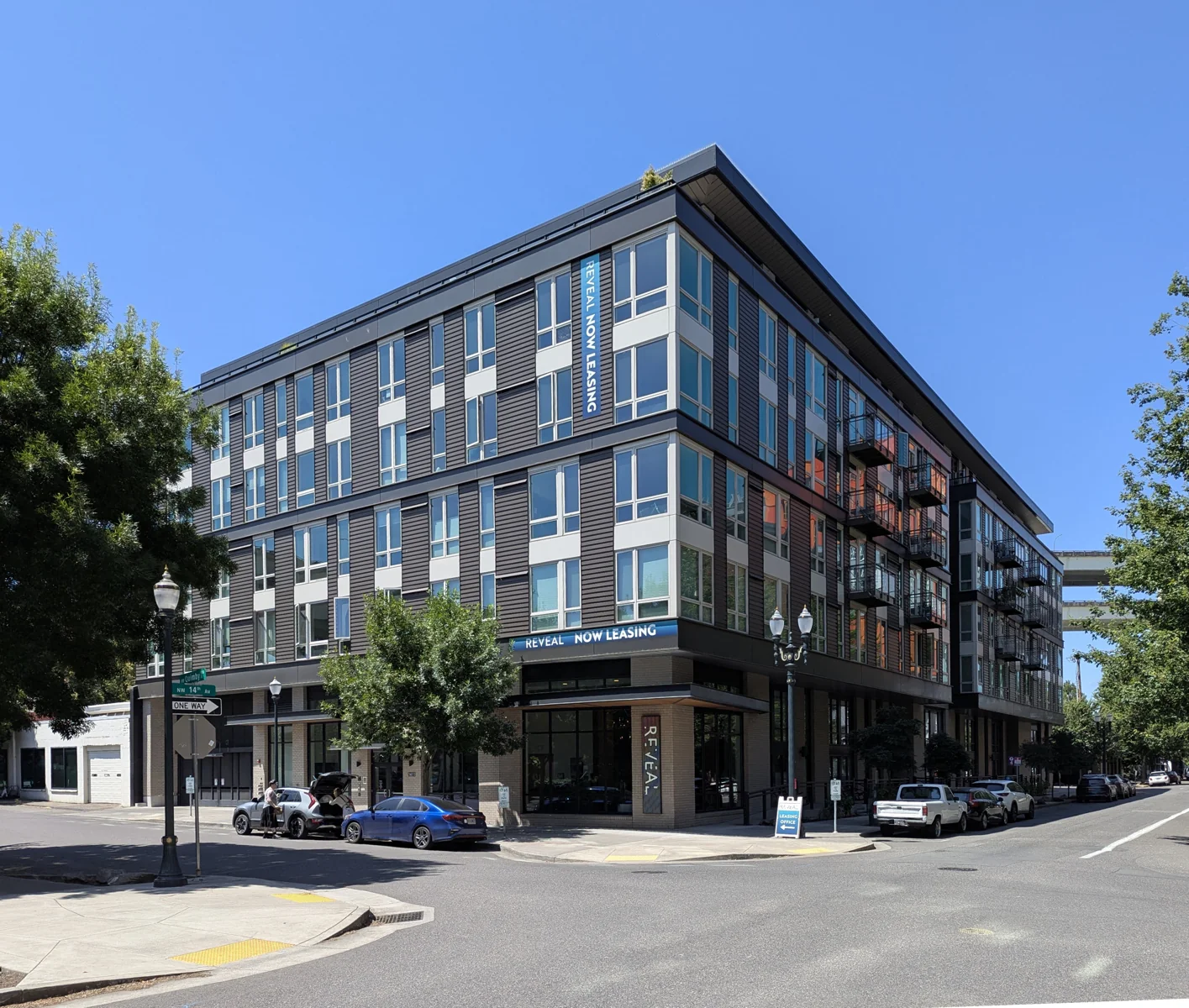 Retail in Portland, OR — Lease in Portland, OR, photo 1 of 2