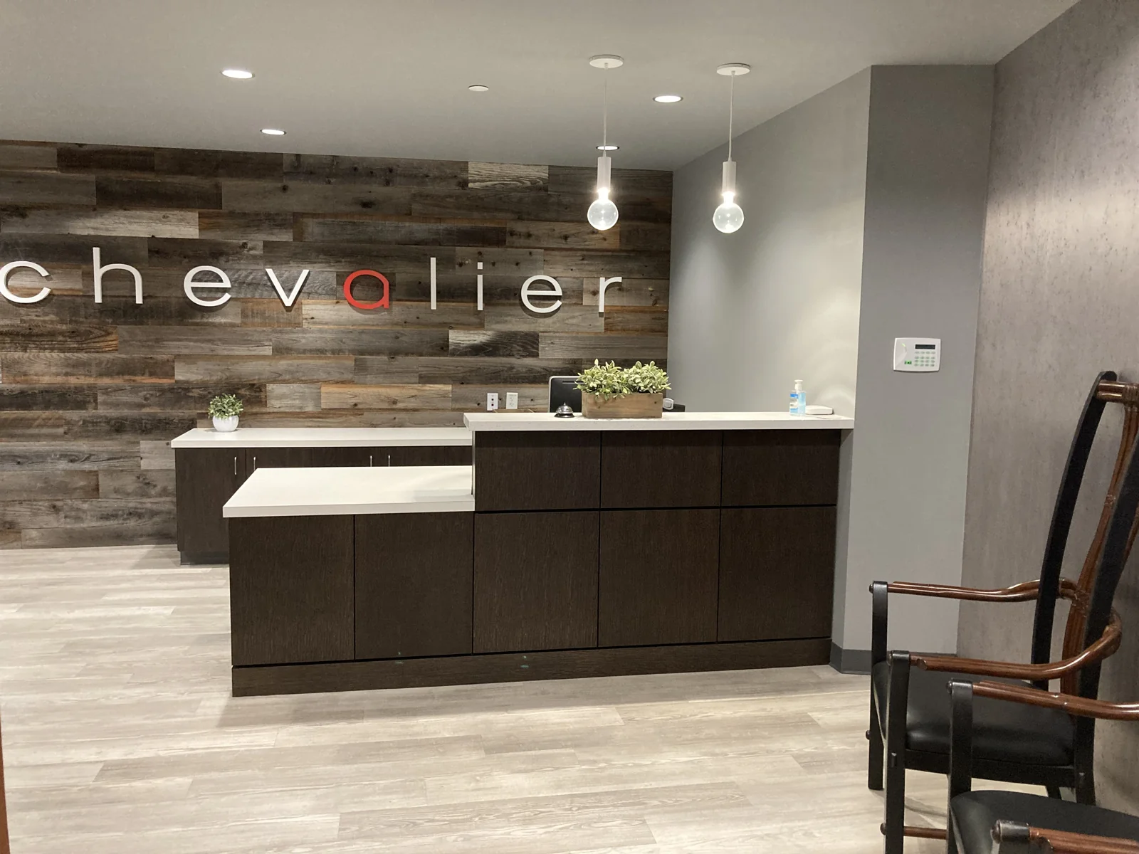 One & Three Centerpointe — Lease in Lake Oswego, OR, photo 5 of 6