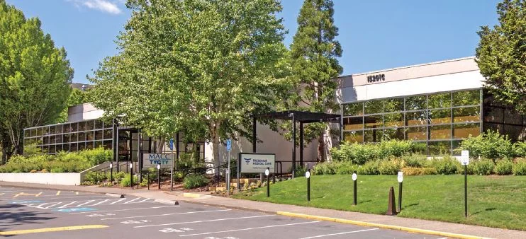 Cornell Oaks Corporate Center Ridgeview Building — Lease in Beaverton, OR, photo 1 of 3