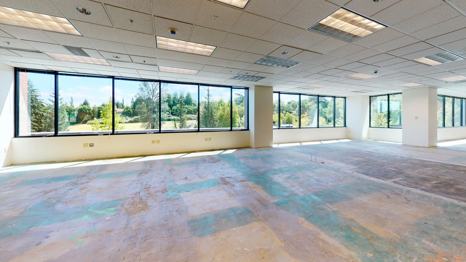 South Place — Lease in Tualatin, OR, photo 3 of 3