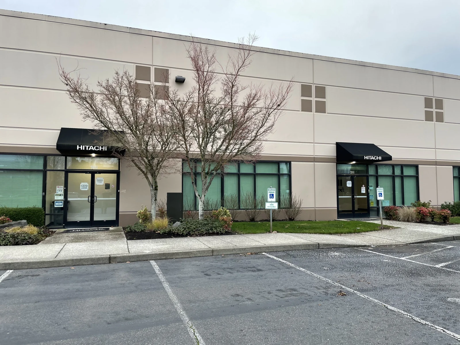2500 NE Century Blvd — Lease in Hillsboro, OR, photo 4 of 4