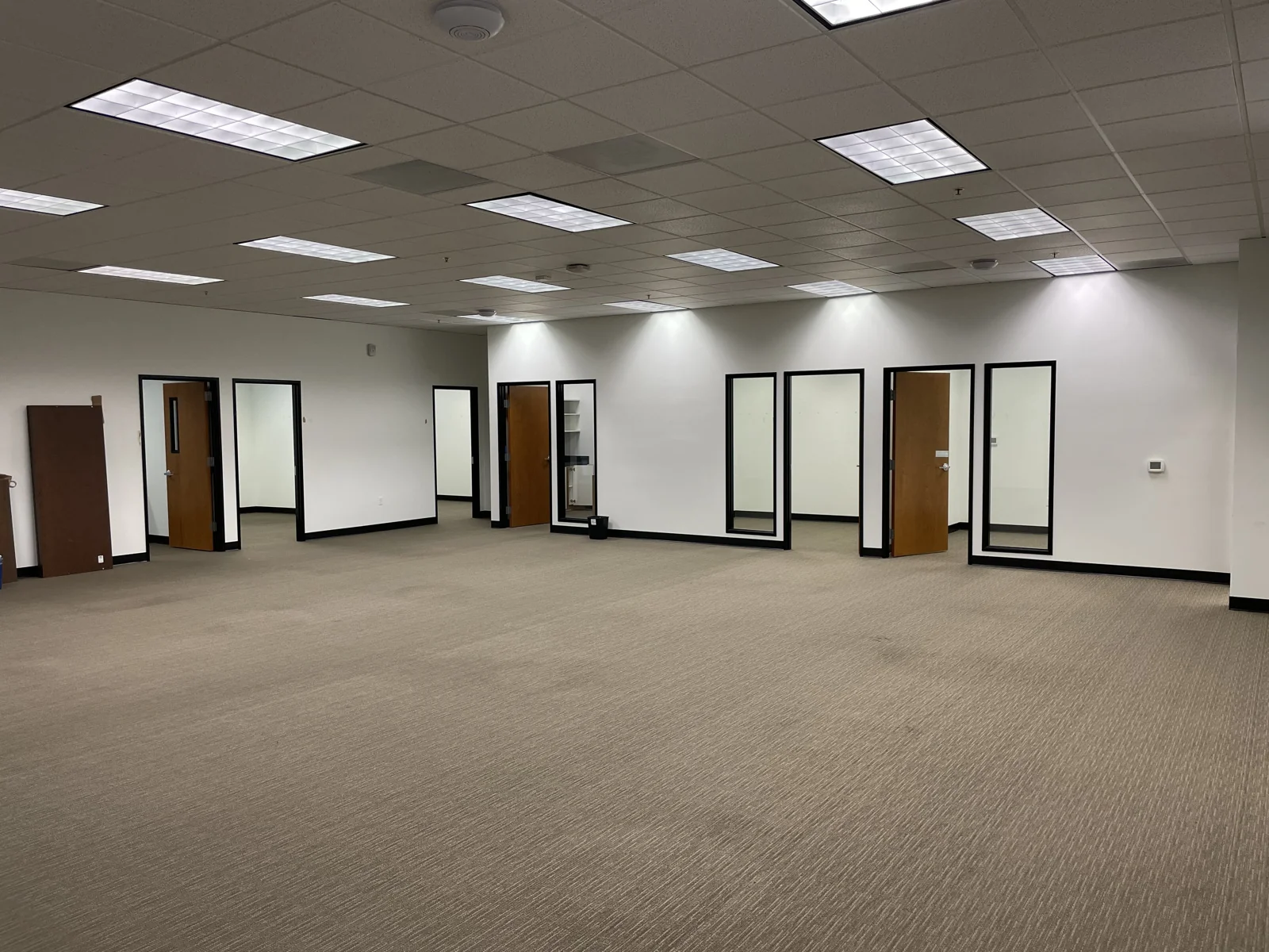 2500 NE Century Blvd — Lease in Hillsboro, OR, photo 2 of 4