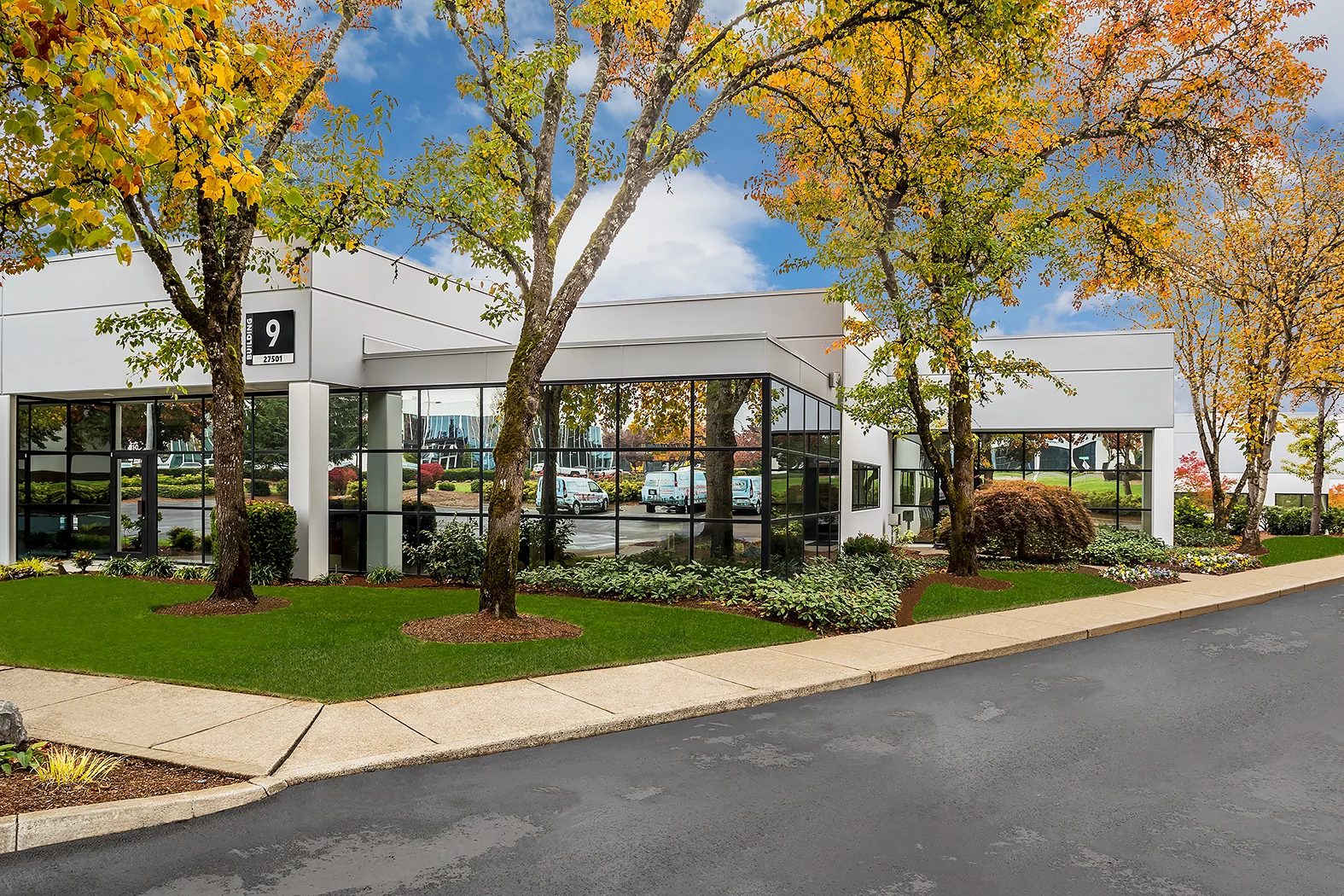 Wilsonville Business Center Building 9 — Lease in Wilsonville, OR, photo 1 of 1