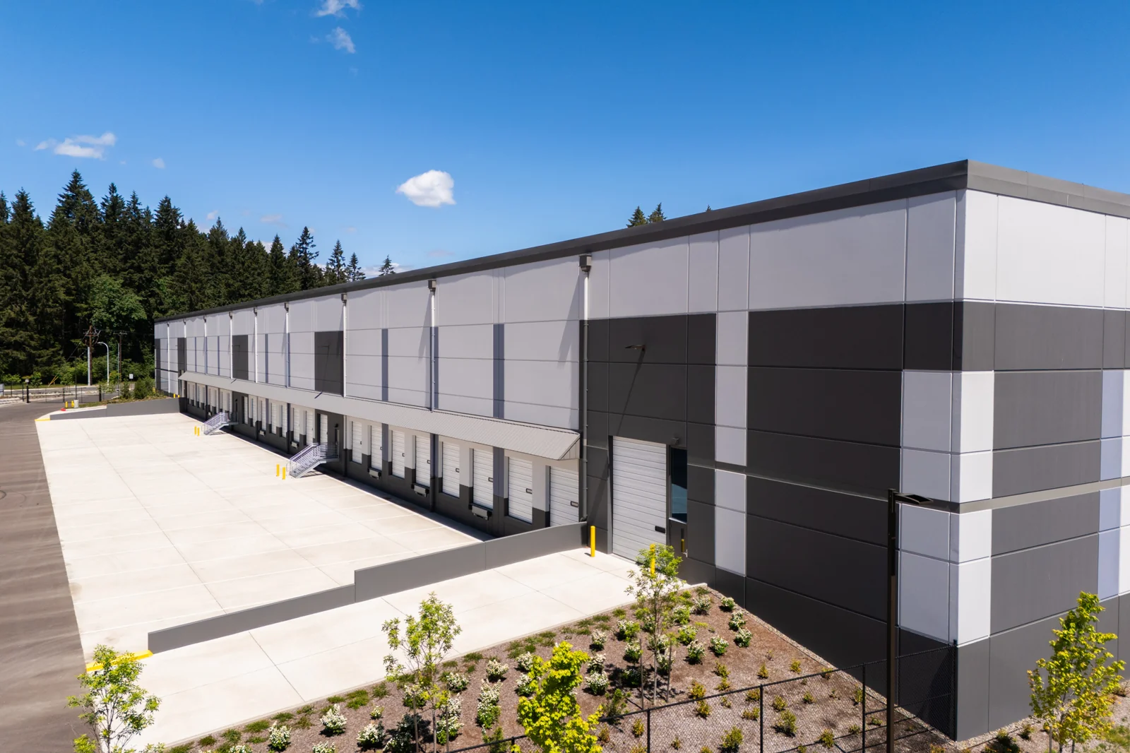 Grahams Ferry Industrial Center — Lease in Sherwood, OR, photo 3 of 5