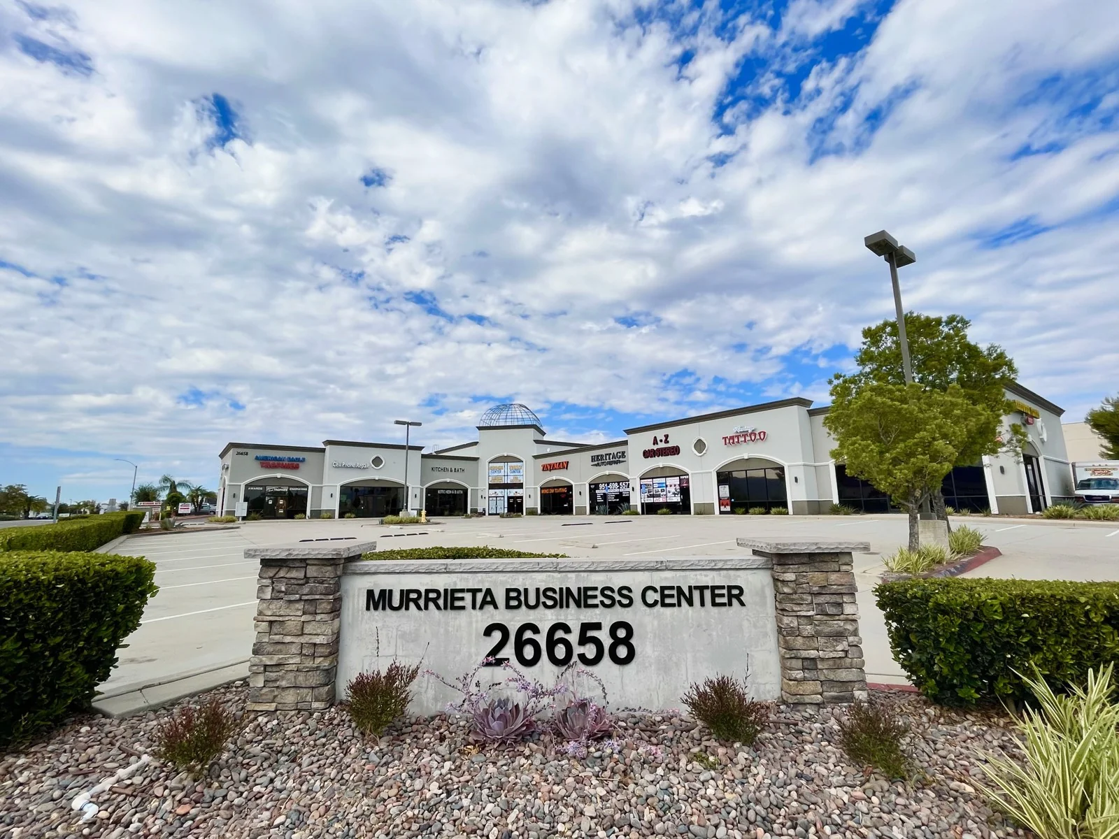 MURRIETA BUSINESS CENTER - photo 4 - Murrieta, CA
