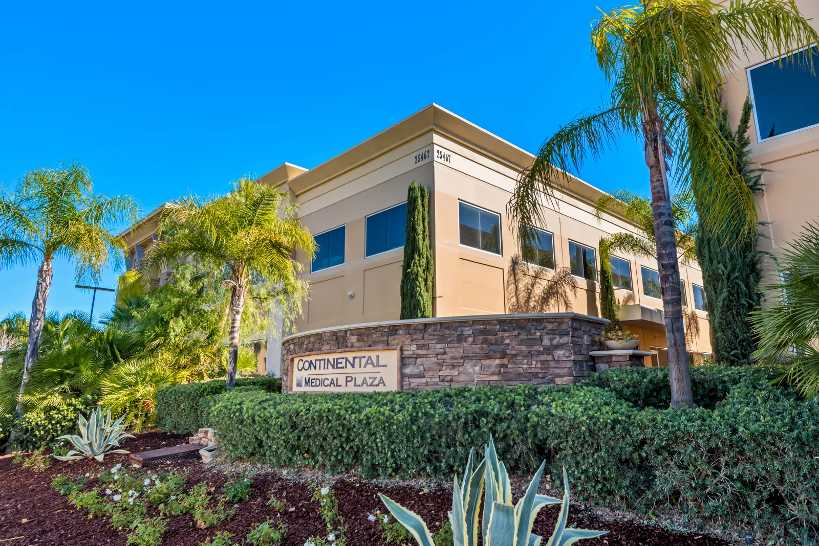 25467 Medical Center Drive — Lease in Murrieta, CA, photo 1 of 6
