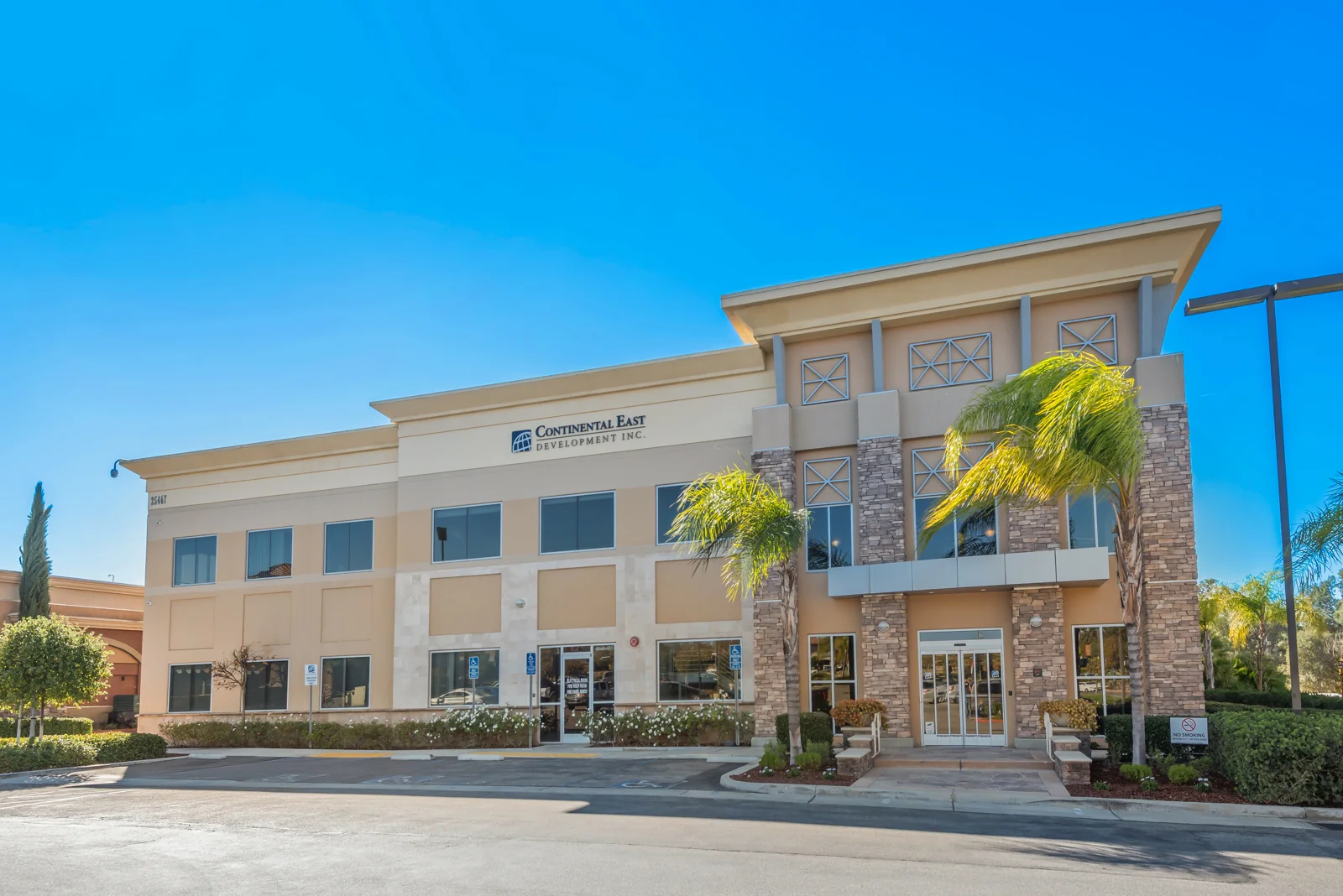 25467 Medical Center Drive — Lease in Murrieta, CA, photo 2 of 6