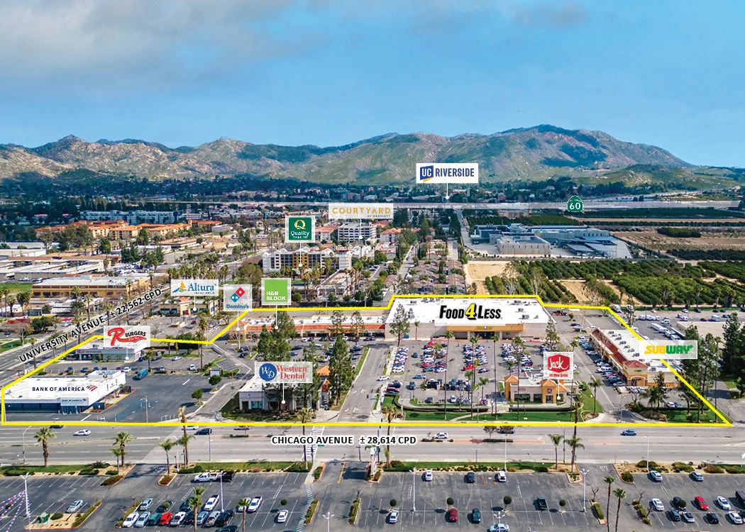 Chicago Plaza — Lease in Riverside, CA, photo 1 of 5