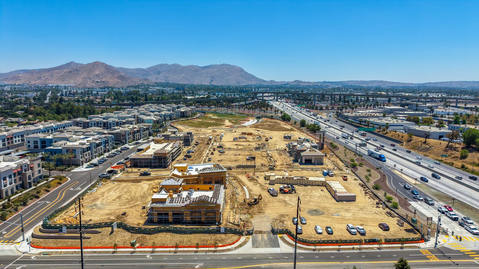 Riverside-The Exchange — Lease in Riverside, CA, photo 1 of 8