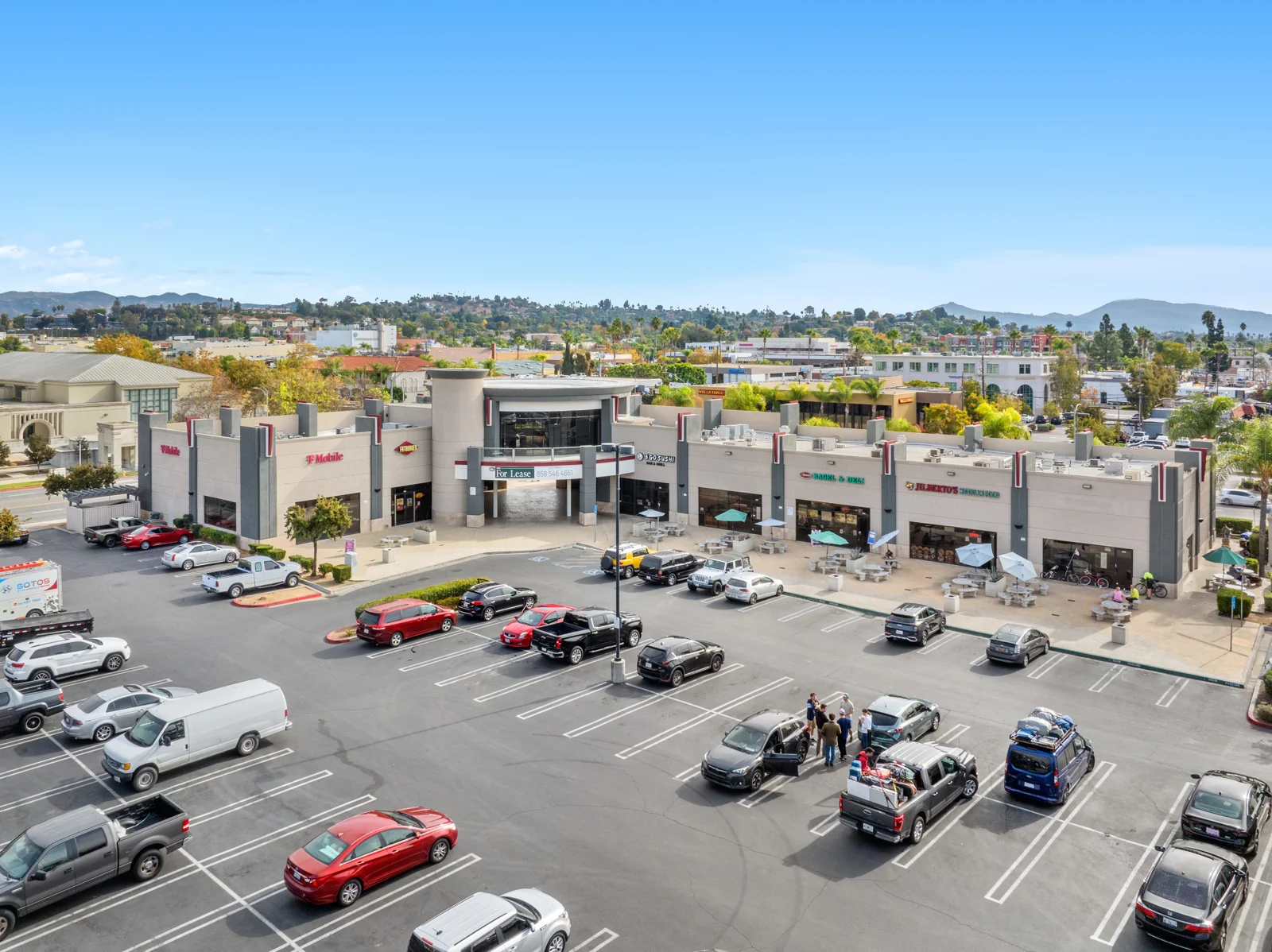 Signature Pavilion — Lease in Escondido, CA, photo 3 of 7