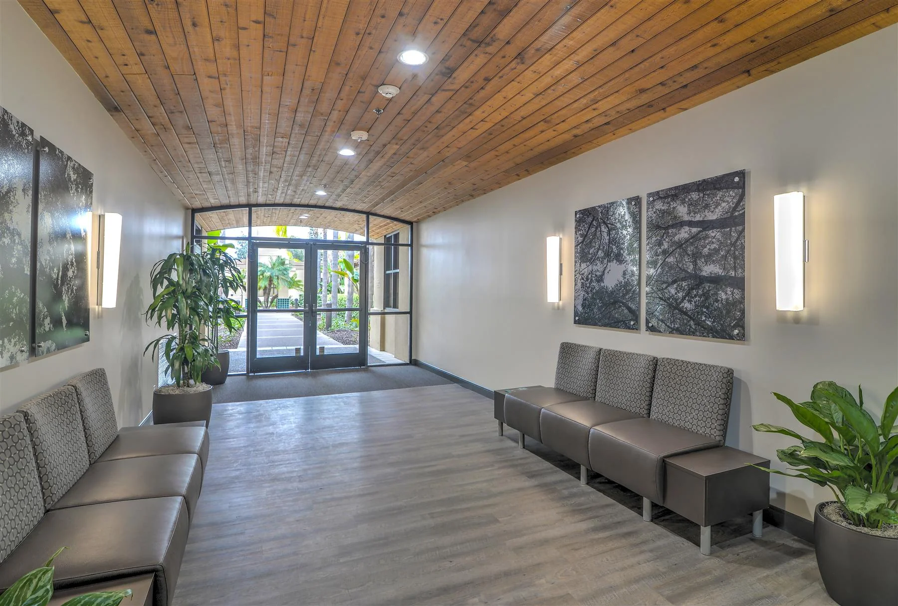 Gateway Medical Center — Lease in Poway, CA, photo 7 of 8