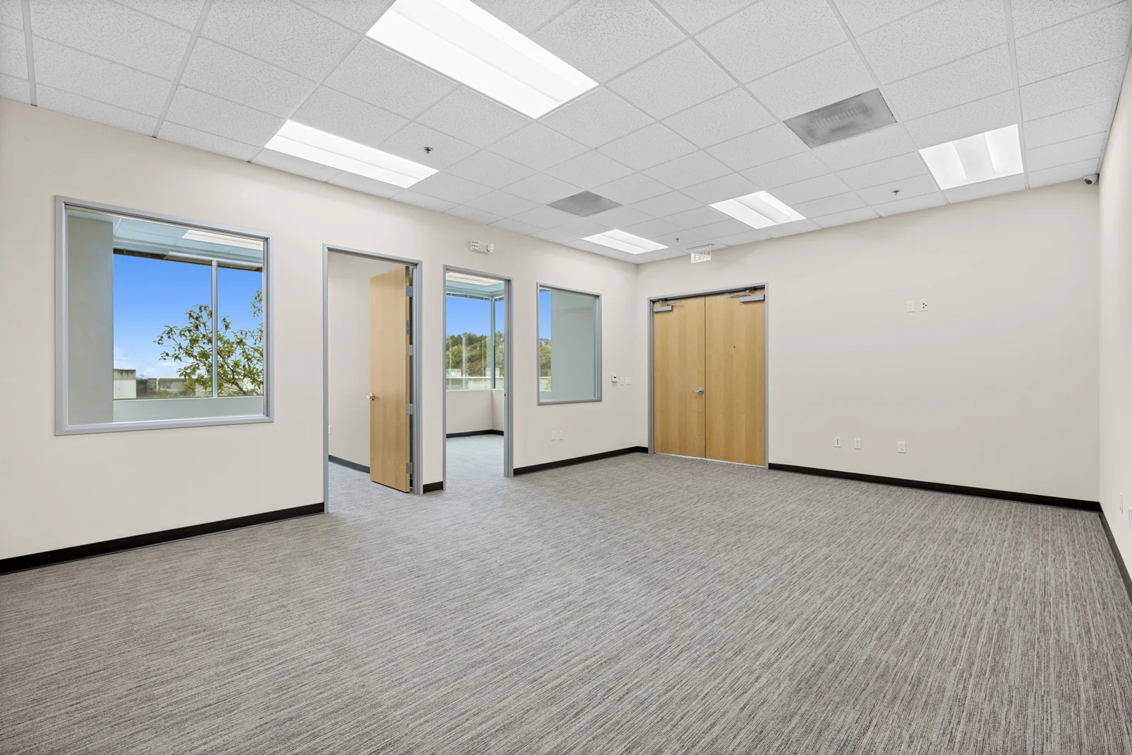 12975 Brookprinter Pl - photo 11 - Poway, CA