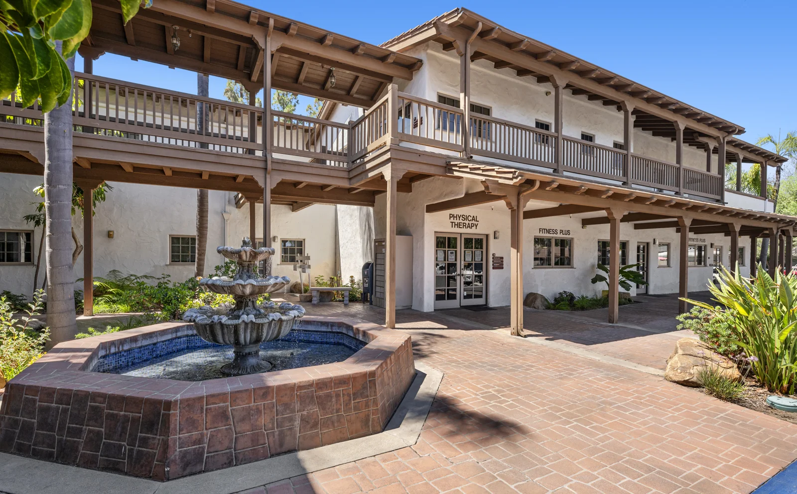 Fallbrook Medical Arts — Lease in Fallbrook, CA, photo 1 of 1
