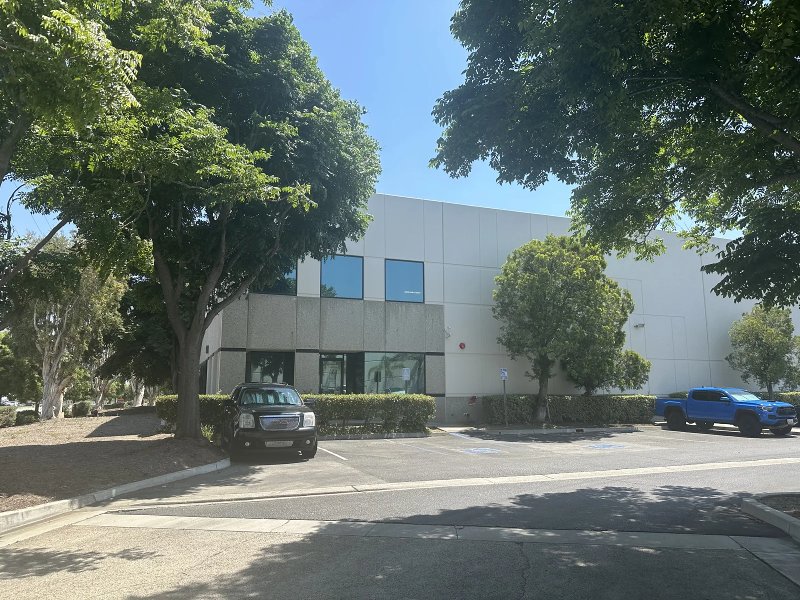 Sierra Gateway Commerce Center