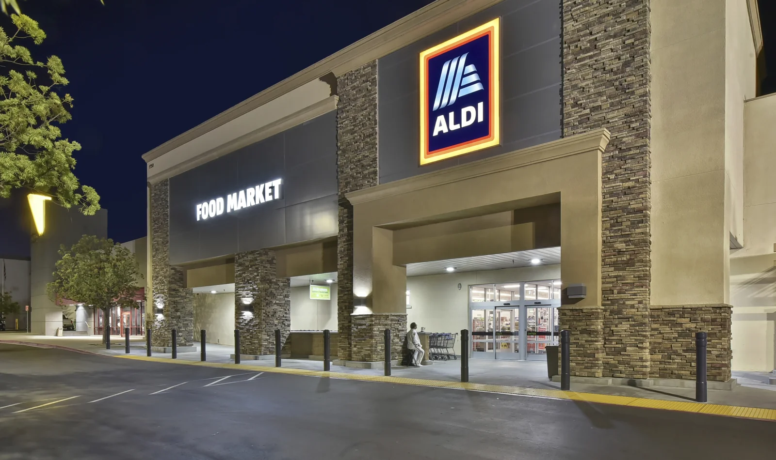 North County Square — Lease in Vista, CA, photo 3 of 7