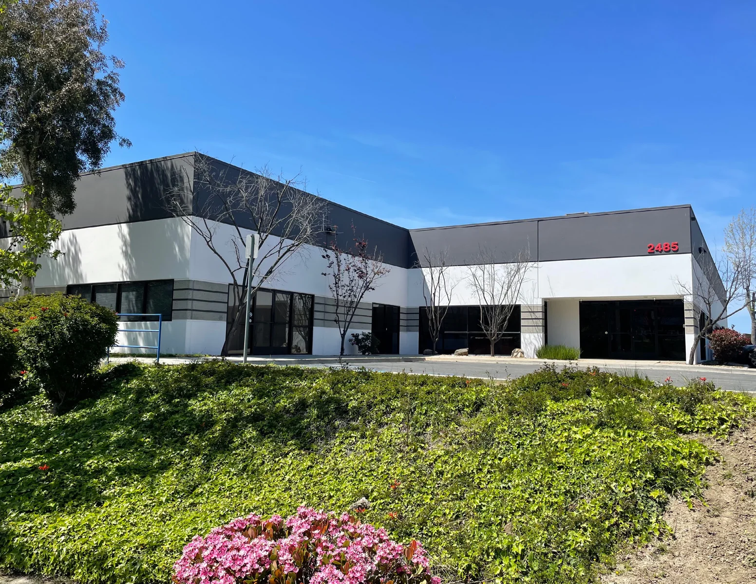 Industrial in Vista, CA - photo 2 - Vista, CA