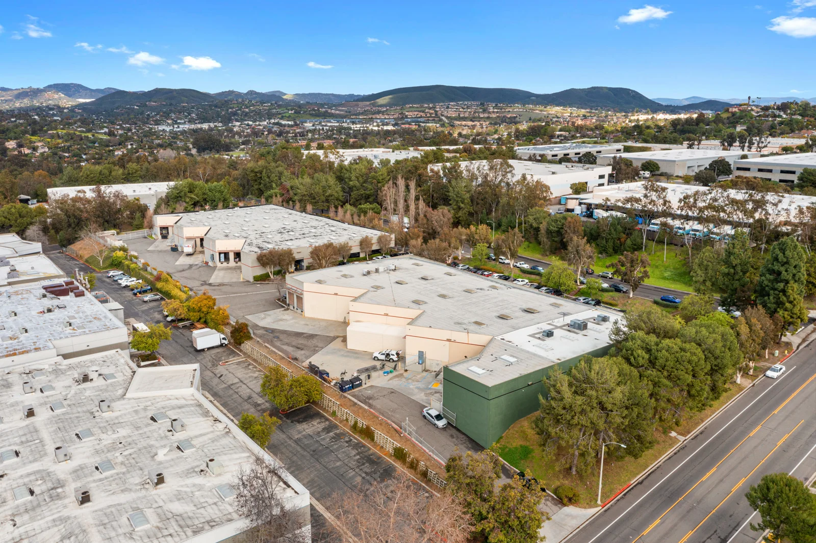 Industrial in Vista, CA — Lease in Vista, CA, photo 4 of 5