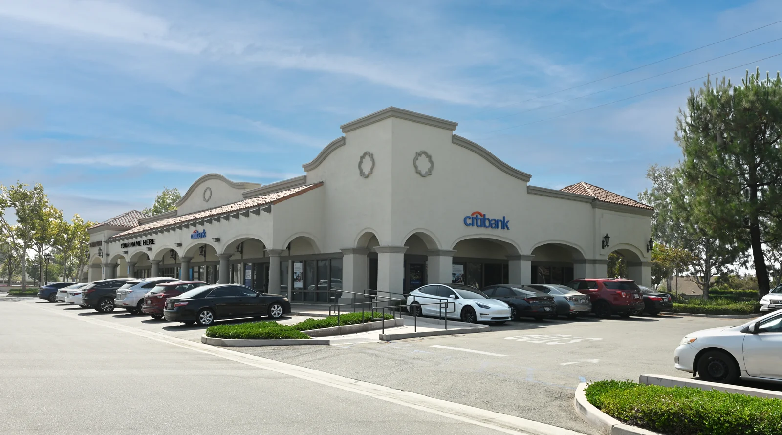 Retail in Rancho Cucamonga, CA — Lease in Rancho Cucamonga, CA, photo 1 of 8