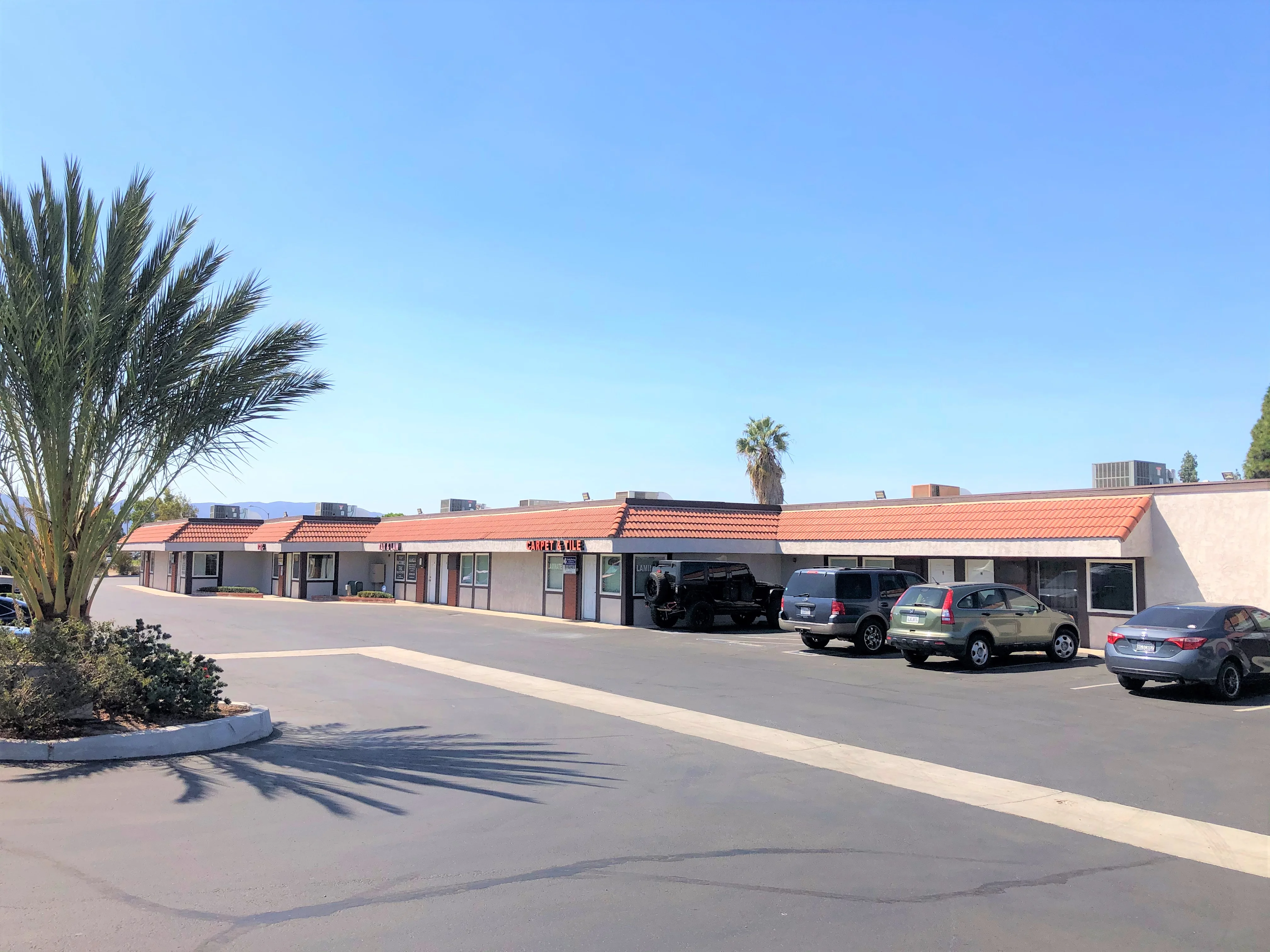 Buchanan Plaza — Lease in Riverside, CA, photo 3 of 4