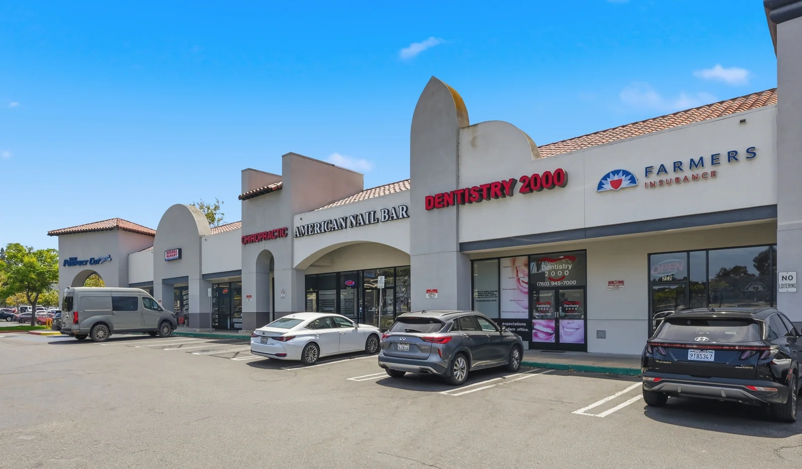 Palm Tree Plaza — Lease in Oceanside, CA, photo 3 of 8