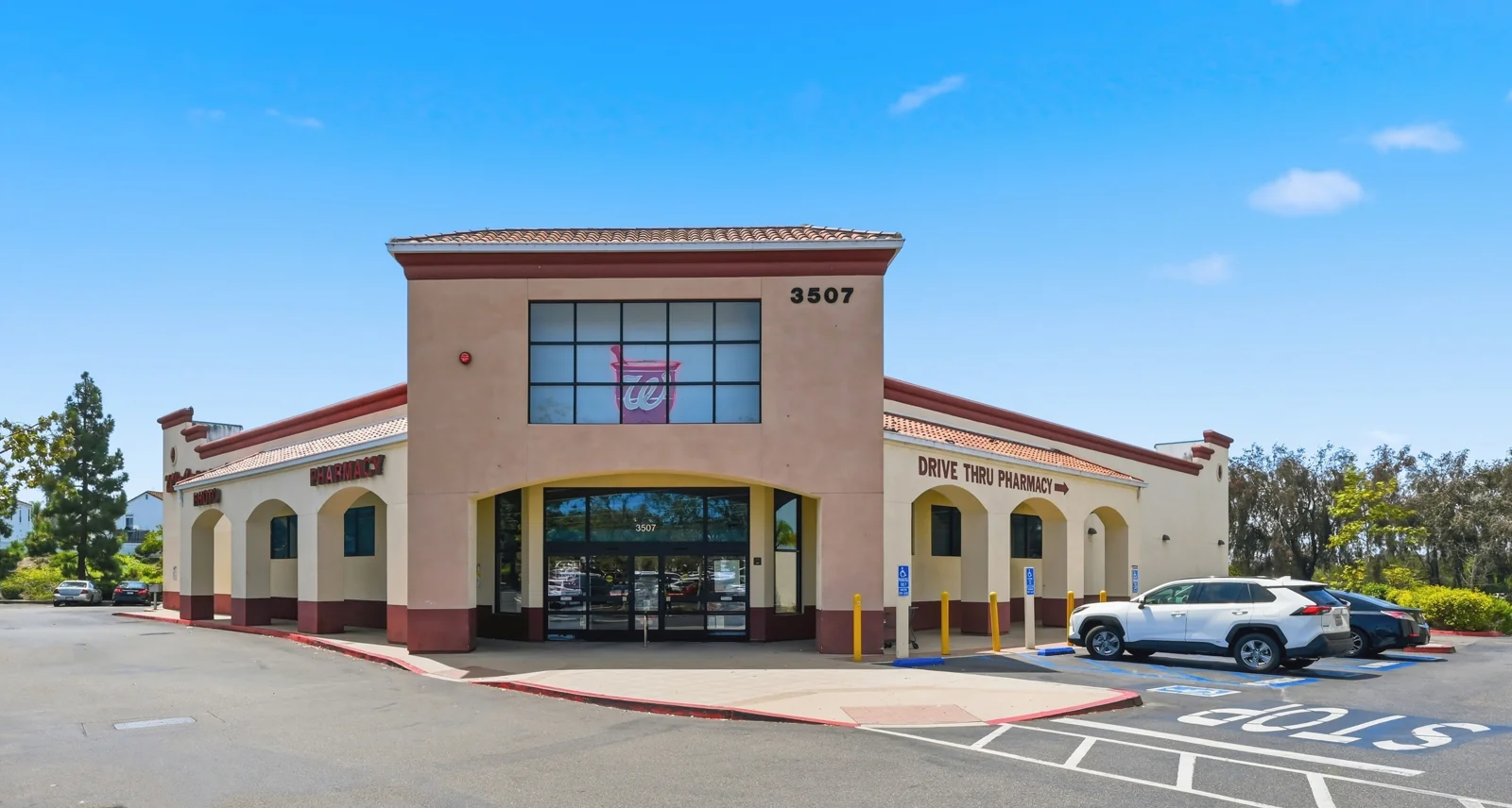 Palm Tree Plaza — Lease in Oceanside, CA, photo 5 of 8